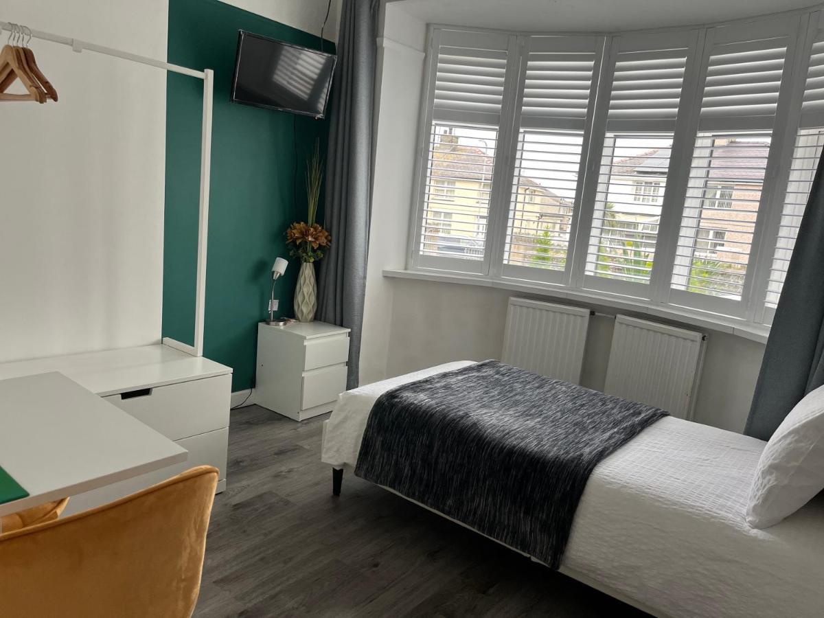 Orient B&B Holyhead Kültér fotó