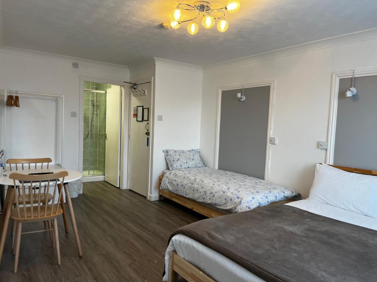 Orient B&B Holyhead Kültér fotó